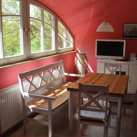Altes Waschhaus Krakvitz Apartment Путбус Екстериор снимка